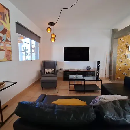 בית נופש Solemar With Large Private Terrace קלטה דה פוסטה