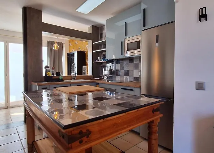 Solemar With Large Private Terrace Сasa de vacaciones