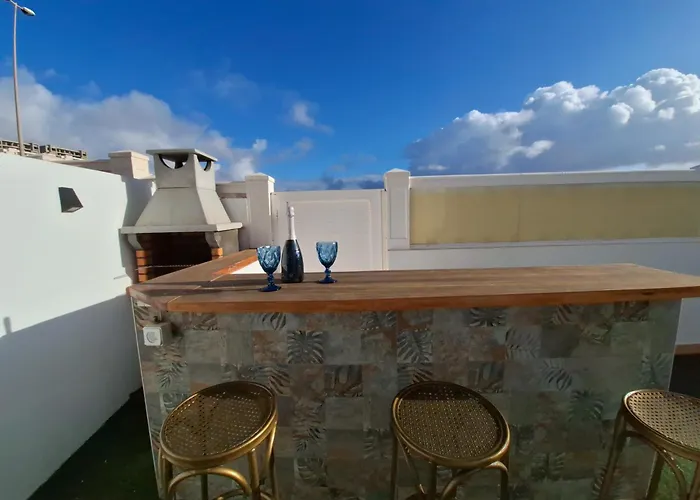 Solemar With Large Private Terrace Casa de Férias *